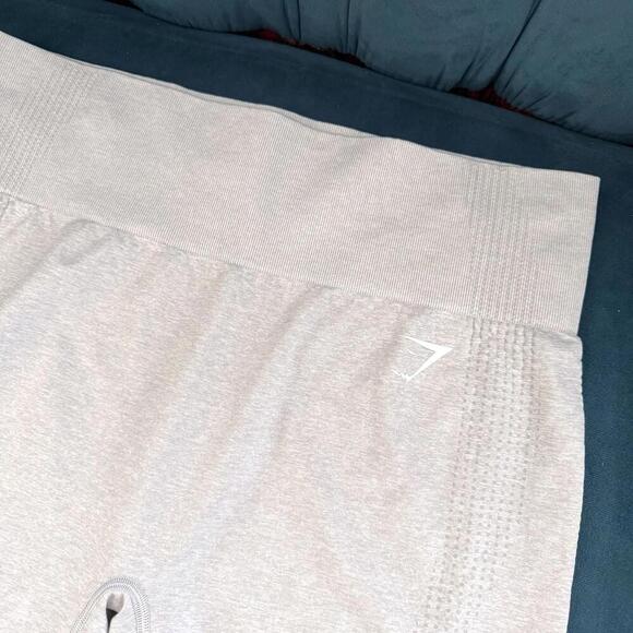 NWT Gymshark Vital Seamless Shorts Light Grey Marl XL High Waist Stretch Workout - Picture 2 of 8